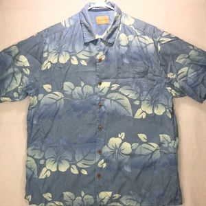 Tommy Bahama button down men’s shirt size lg EUC